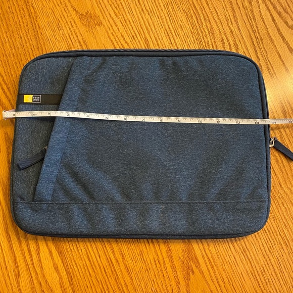 Case logic | computer or tablet padded case - Picture 4 of 5
